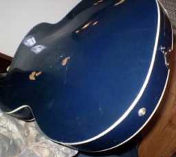 Harmony Roy Smeck Model H-57 repainted body rear, bottom.jpg